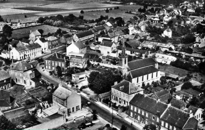 Le village de Douzies / http://maubeugeancien.centerblog.net/224-douzies-ettson-histoire