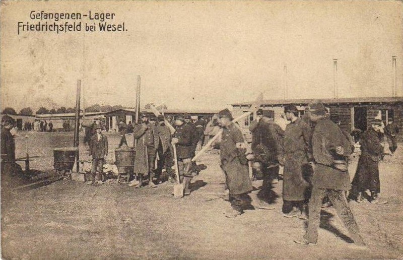 ttps://histoiresdepoilus.boitasite.com/camps/camp-friedrichsfeld.php#gallery-5